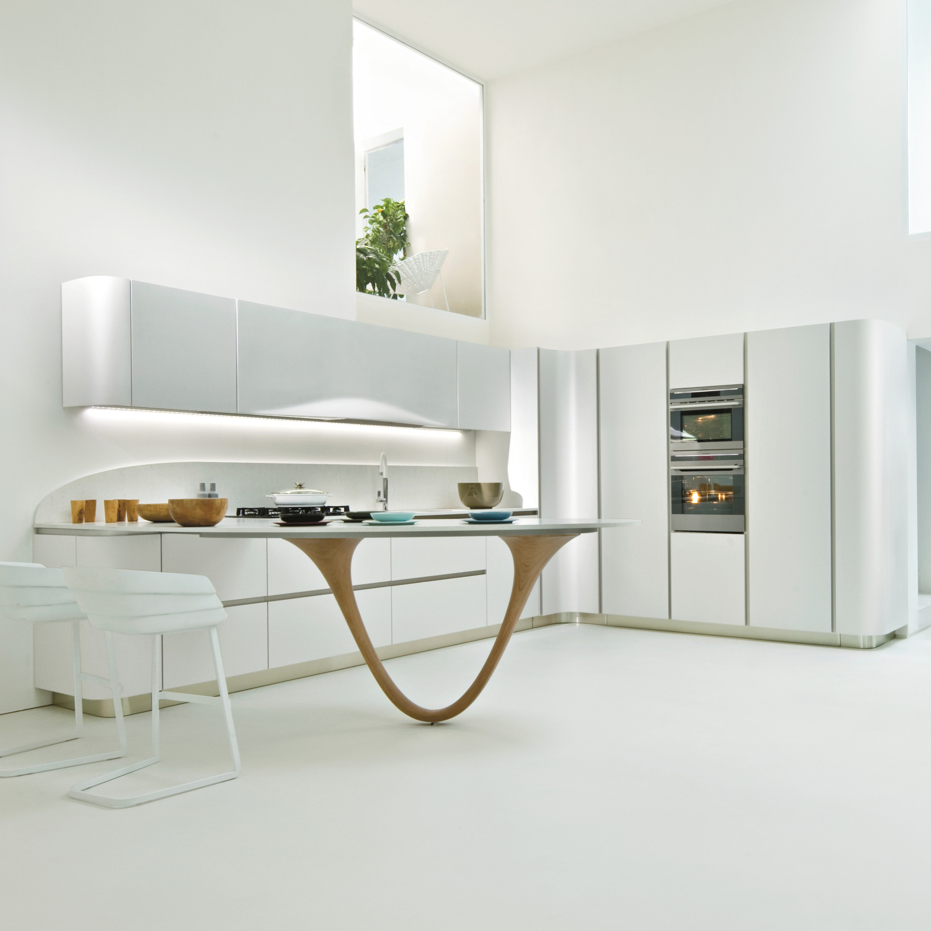 ola_20_by_pininfarina-1